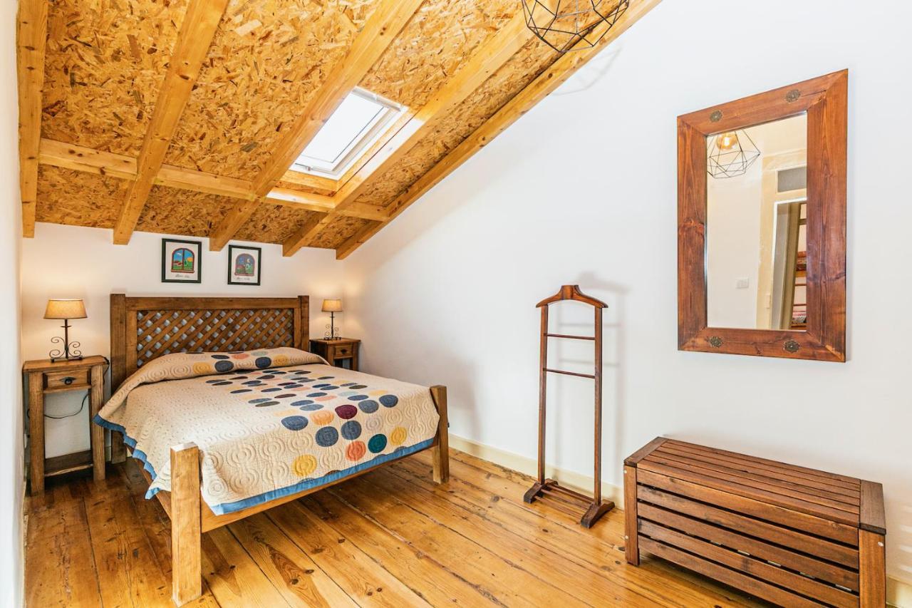 Moderno Apartamento Em Bairro Tipico Lisboeta Lisbona Esterno foto