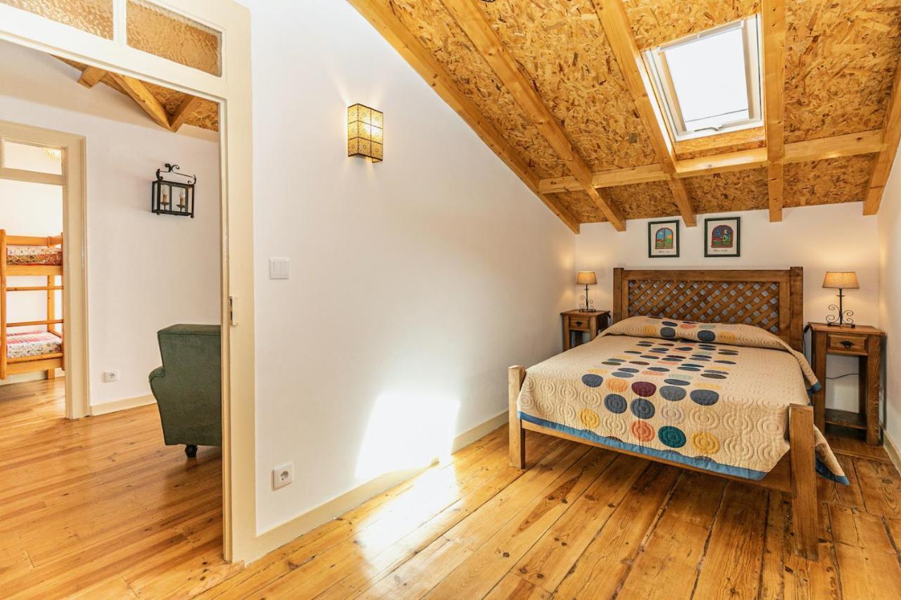 Moderno Apartamento Em Bairro Tipico Lisboeta Lisbona Esterno foto